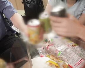 FNEW-017 “I Thought He Was Just A Candidate For Dick…” A Plain Guy Who Doesn’t Stand Out In The Club Gets Fucked Hard By His Extra Thick Dick