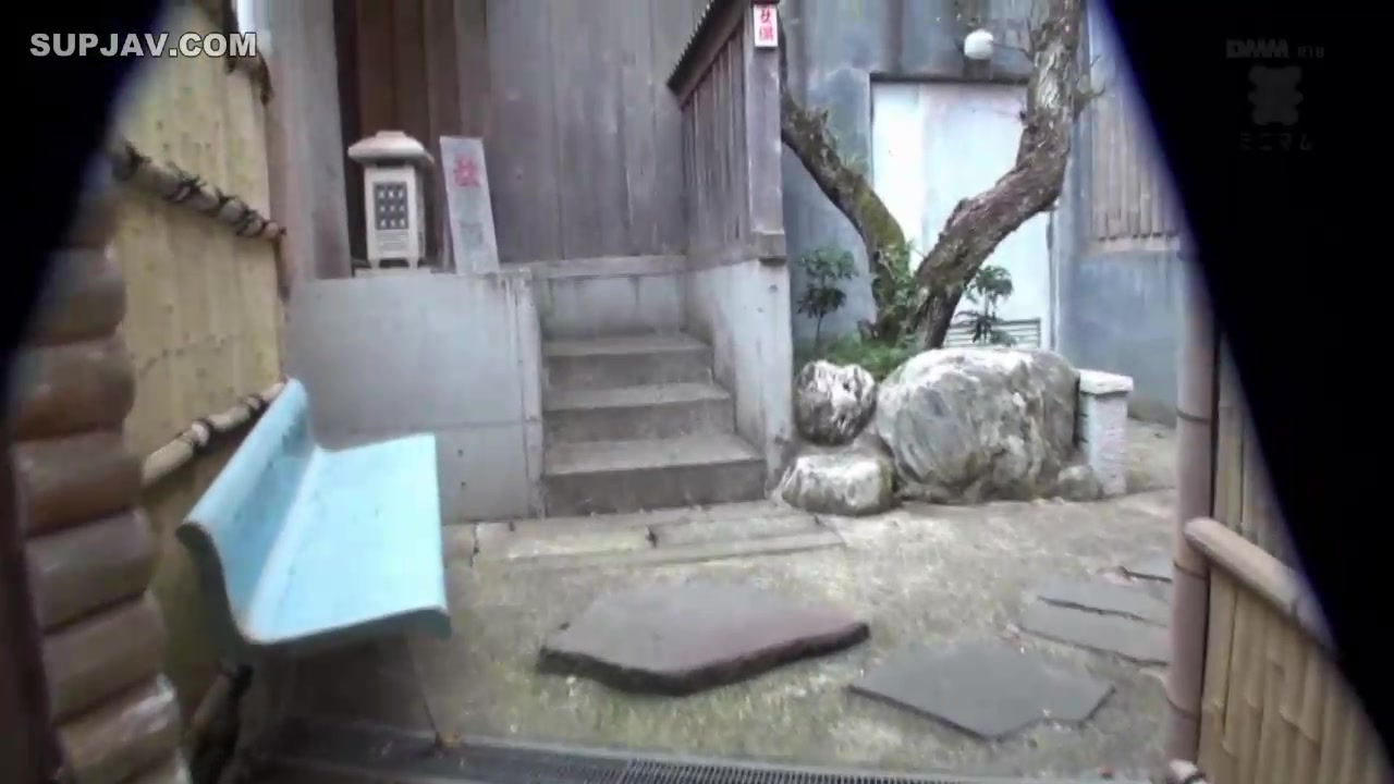 [Reducing Mosaic]MUM-100 Found In Hot Spring Inn Deep In The Mountains