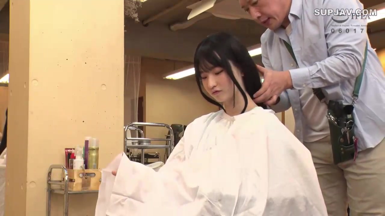 [Reducing Mosaic]DRPT-054 Ran Himeno A Small Girl Who Is Stripped Naked Inside Her Cape And Secretly Made To Cum Over And Over