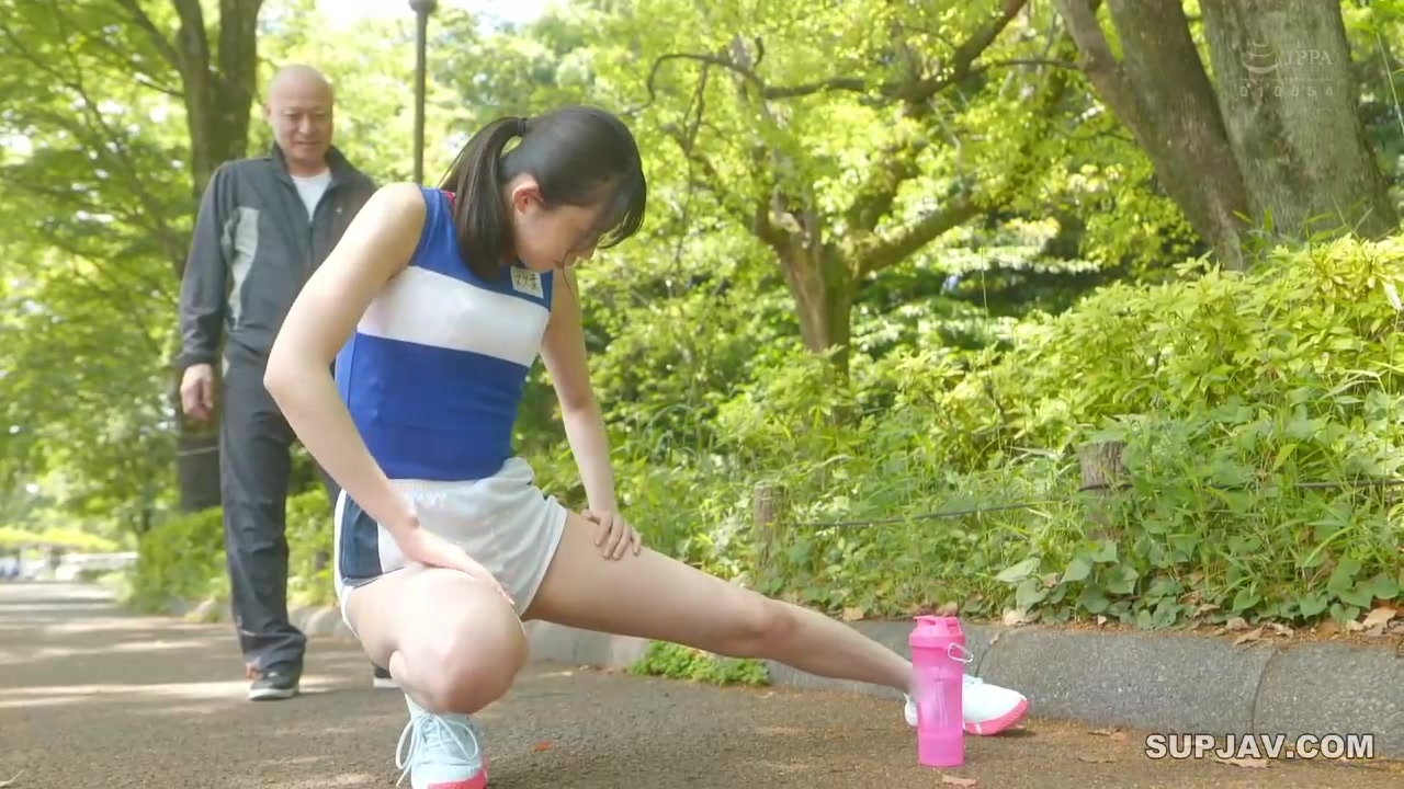 [Reducing Mosaic]WAAA-204 During A Training Camp A Track And Field Girl Gets Sweaty With An Aphrodisiac By An Unscrupulous Coach