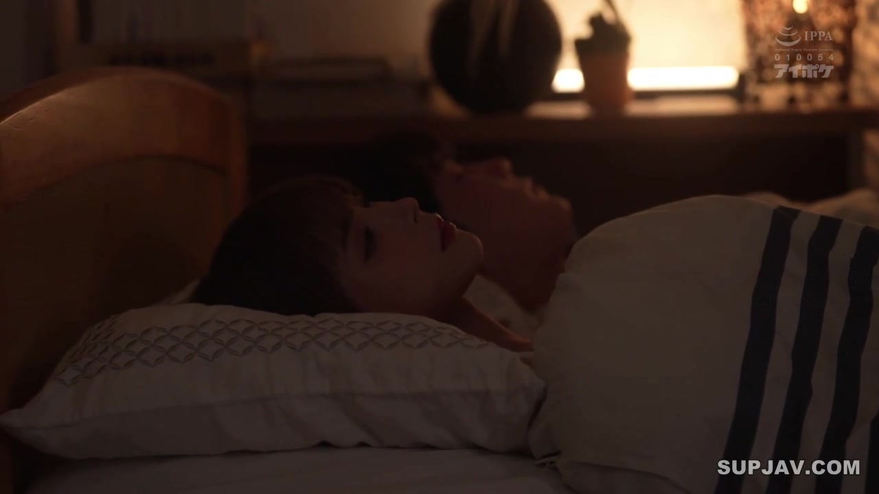 [Reducing Mosaic]IPZZ-574 I Didn’t Know About My Wife’s Twisted Sexual Habits… My Beloved Wife Who Is Usually Kind Was A Masochistic Slave Trained By A Sadistic Neighbor. Kana Momonogi