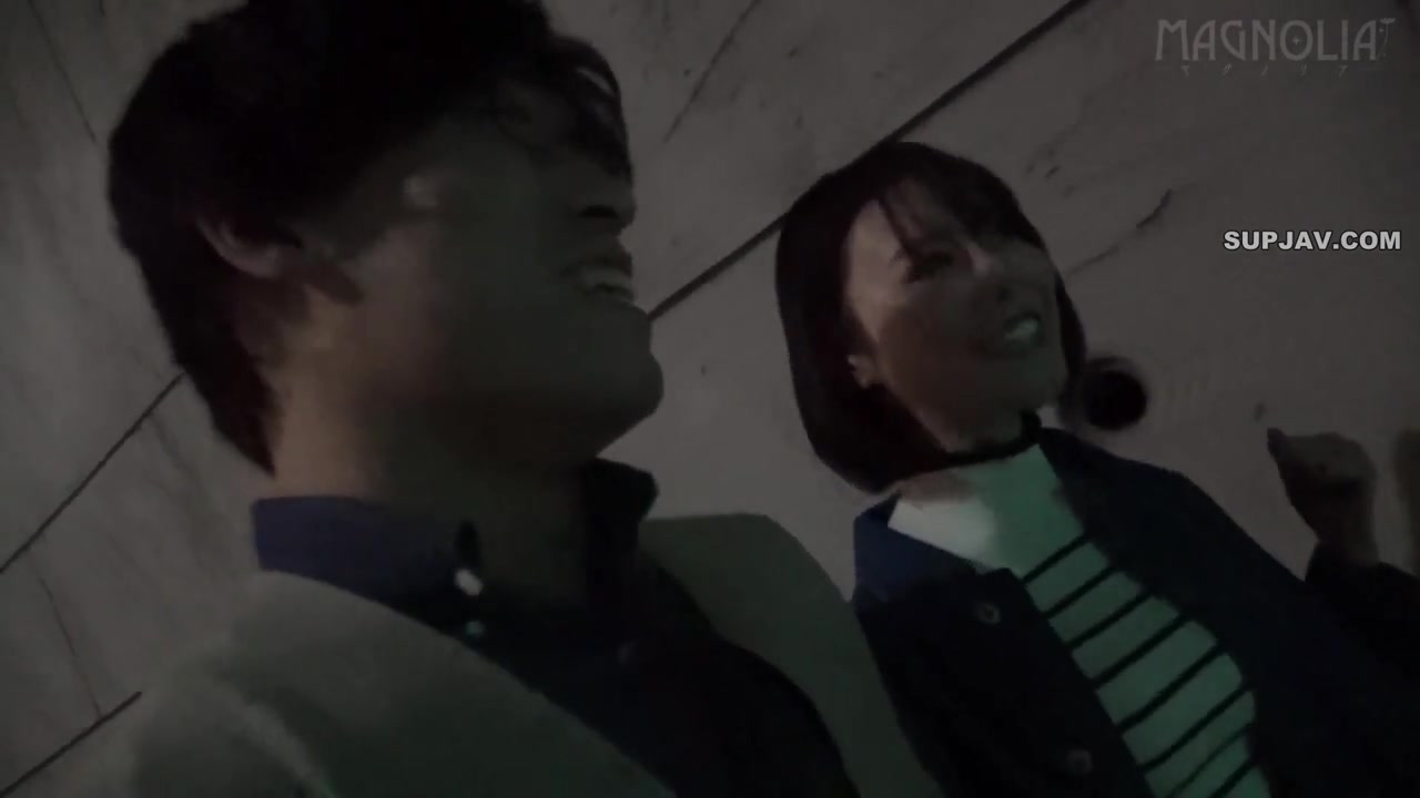 MGNL-137 Only For Neat And Clean Married Women A No-Hands Condom Challenge In Front Of Her Husband Behind A Magic Mirror Sensitive Shaved Married Woman Squirts To Climax She Enjoys A Big Dick Wi