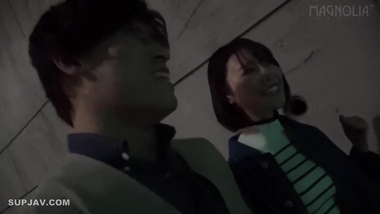 [Reducing Mosaic]MGNL-137 Only For Neat And Clean Married Women A No-Hands Condom Challenge In Front Of Her Husband Behind A Magic Mirror Sensitive Shaved Married Woman Squirts To Climax She Enj