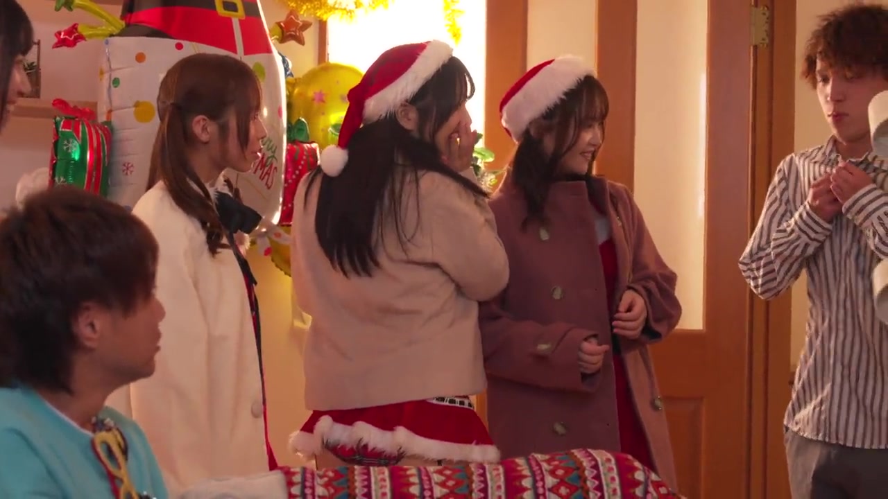 OFSD-051 A Huge Orgy At A Christmas Party For The Upbeat Guys I Thought This Christmas Party Was Out Of Place For Me But Someone Was Playing A Prank And Slipping An Aphrodisiac Into My Dk Before