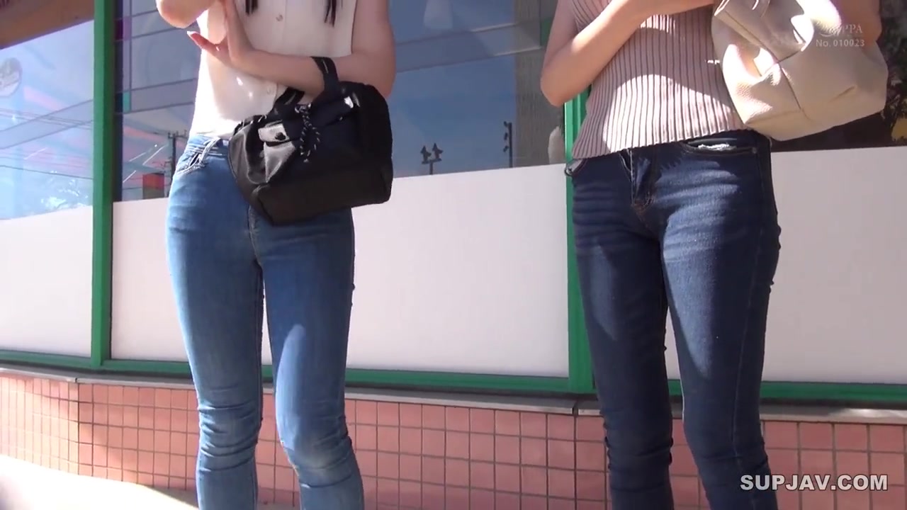 [Reducing Mosaic]SDMM-221 Magic Mirror Van Friends Show Off Their Masturbation For The First Time While Watched By Their Friend They Escalate To Fingers And Vibrators Then When She Suggests Woul