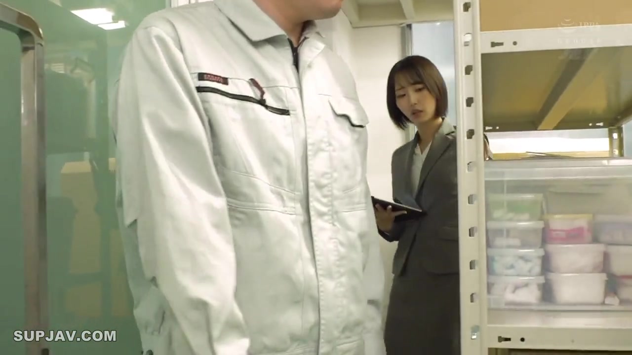 [Reducing Mosaic]NGOD-310 A Wife With A Penis While A Hard-working Wife Working At The Head Office Was Arranging The Items On Display She Was Made To Squeal With Pleasure By The Sweaty Smelly Hu