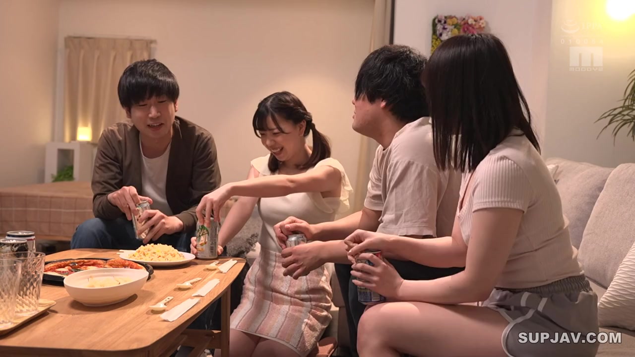 [Reducing Mosaic]MIAA-701 While She Was Returning To Her Parents’ Home The Unfaithful Servant Who Continued To Ejaculate With A Stakeout Piston By “Her Best Friend” Famous For Bimbo Kotono Moris