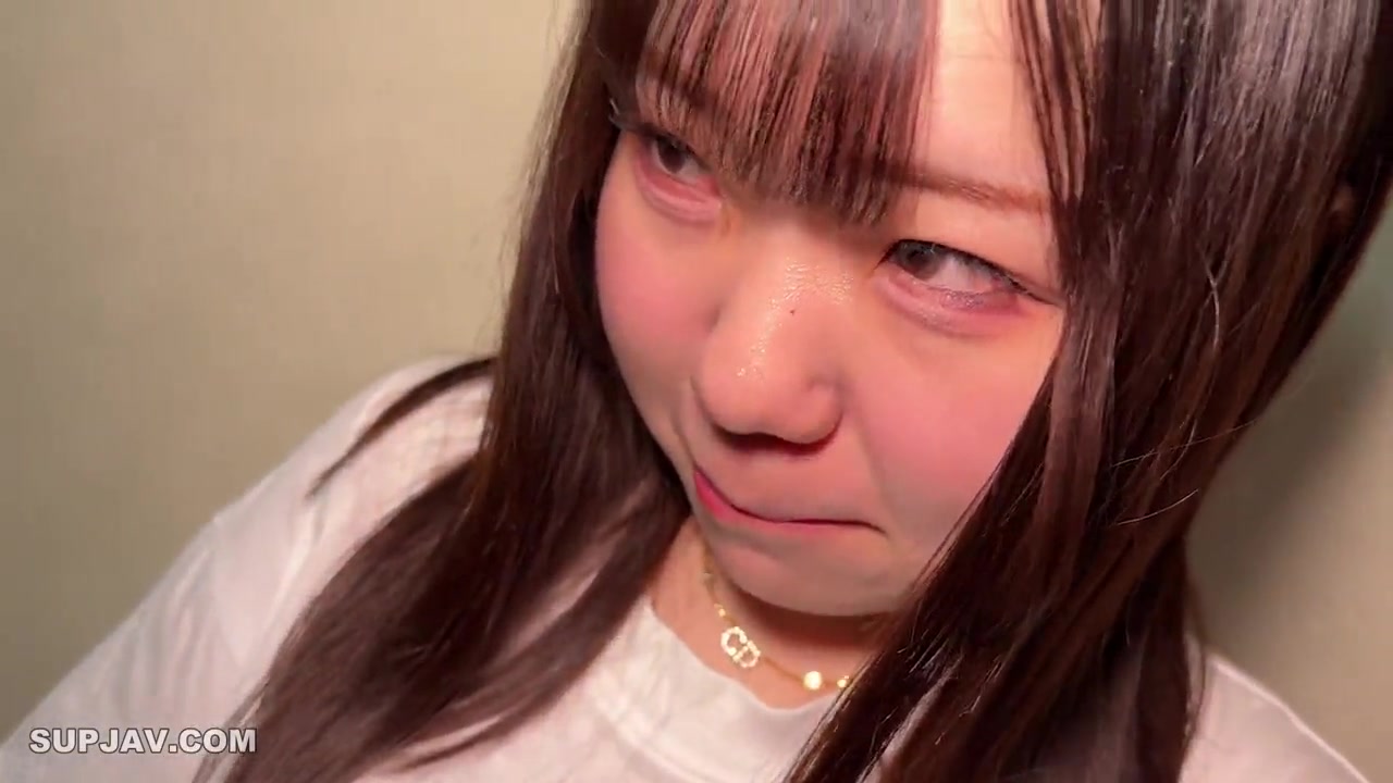 FC2PPV 4839600 Cute Busty F-Cup 18-Year-Old Amateur. Her Boyfriend Inevitably Finds Out As She Shows Her Face And Gets Creampied. Bonuses Included.