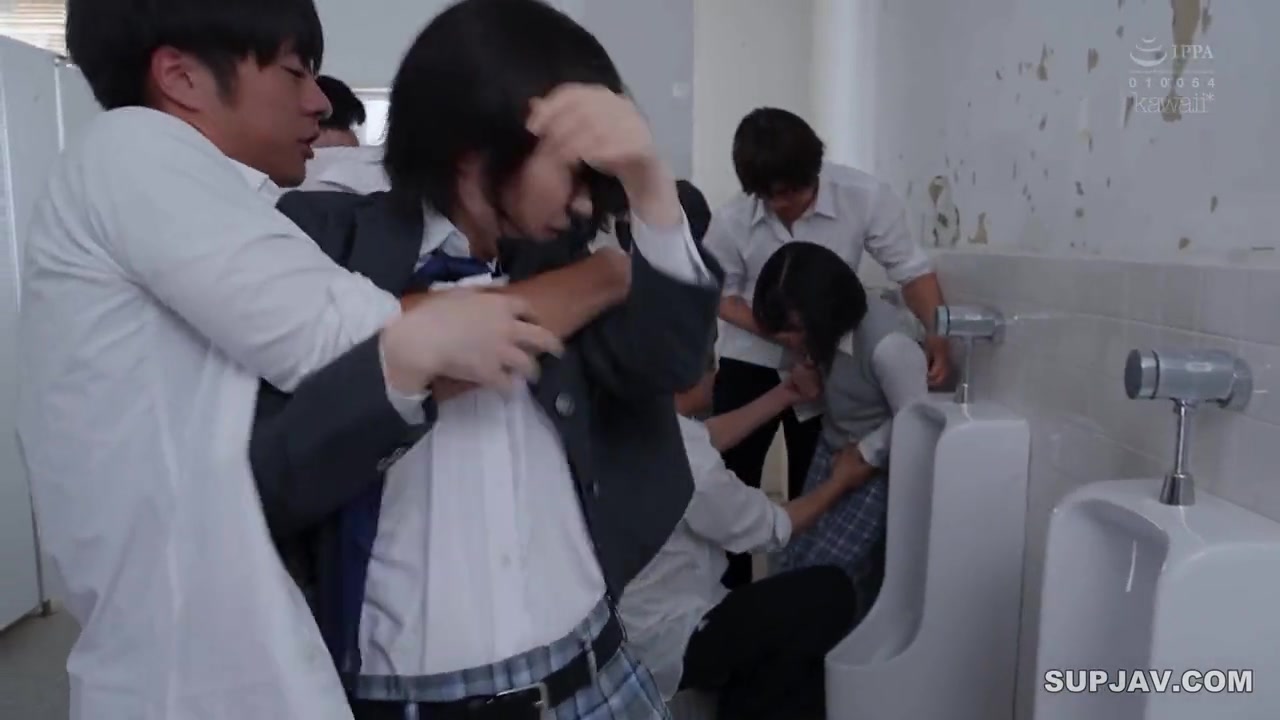 [Reducing Mosaic]CAWD-946 A Girl Who Enrolls In An All-boys School For Some Reason Is Made Into A ●●●● By The Male Students. Yasaka Nagi Komatsumoto Ka Monami Suzu