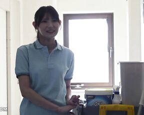 [Reducing Mosaic]CAWD-942 The Cutest And Most Stylish Building Cleaner In Japan Makes Her AV Debut 54cm Waist Beautiful Big Breasts Kaede Koizumi 20 Adult Appearance