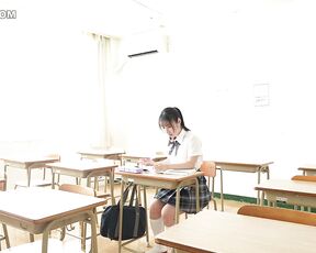 [Reducing Mosaic]FJIN-124 Nipple Twisting And Incontinence. Sensitive Nipples Are Developed And Leak Anywhere In The School Honor Student J-type Matsui Hinako Who Fell Into The Meat Urinal With 