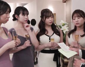 [Reducing Mosaic]MIRD-271 I Met My Four Busty Students At A Class Reunion And They Confessed Their Love To Me At The Same Time. I Got Dk And Ended Up In A Hotel Room Surrounded By Their Divine B