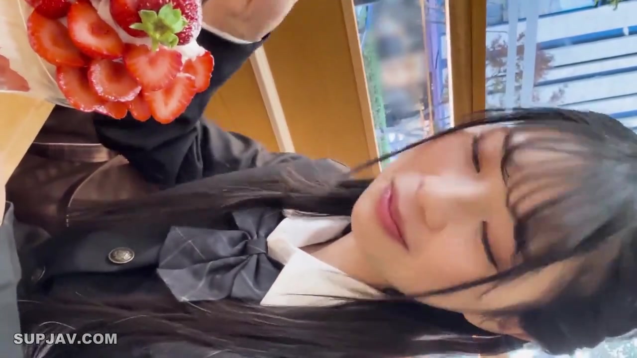 [Reducing Mosaic]EROFV-320 A Super Busy Girl Who Is A Member Of Both The Brass Band And The Light Music Club A Powerful Girl Who Has Sex With Various Men In Between Club Activities And Gets A Ma