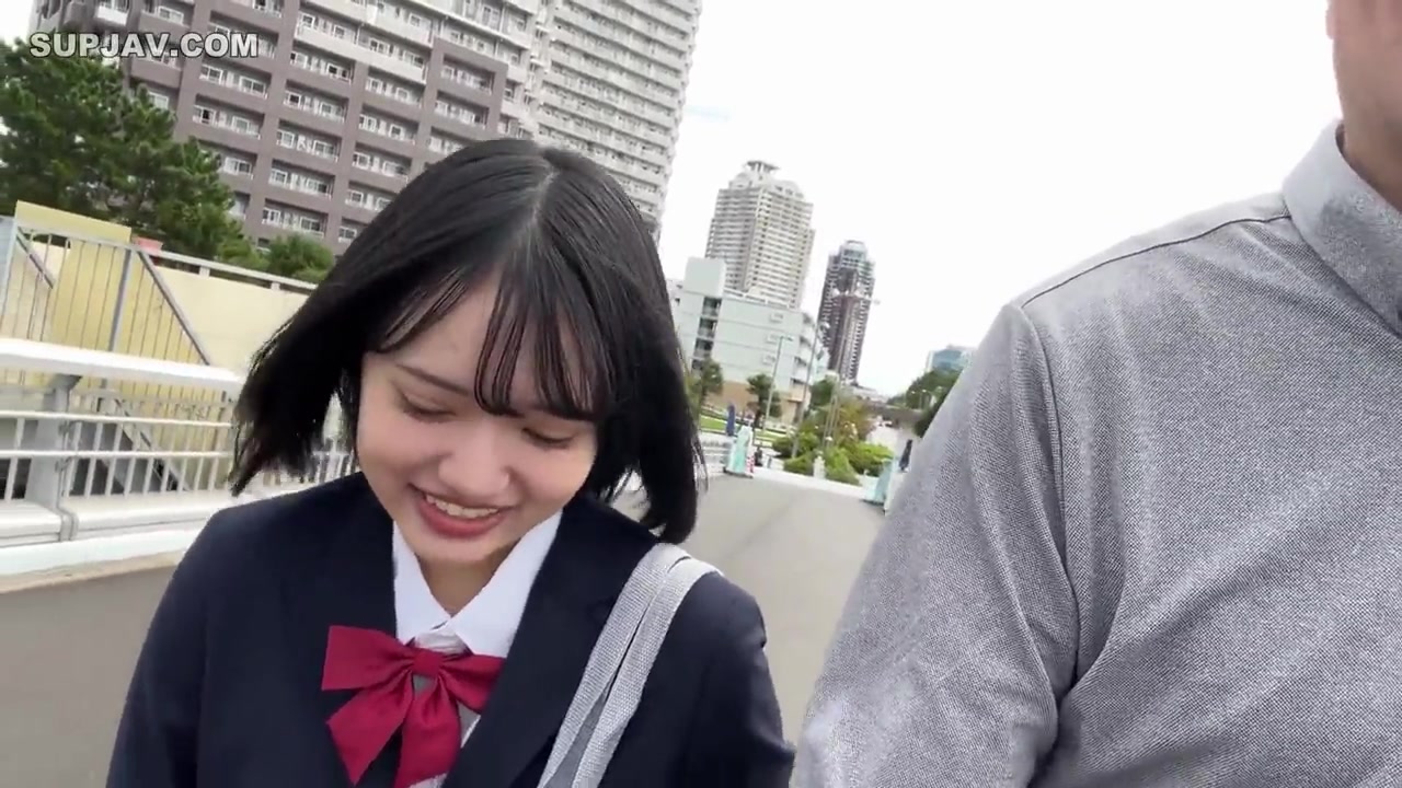 [Reducing Mosaic]MUDR-365 A Schoolgirl In Her Prime Sneaks Out Of Her School Trip For A French Kiss Date With A Man Of Her Father s Generation. She Locks Herself In A Hotel And Has Creampie Sex 