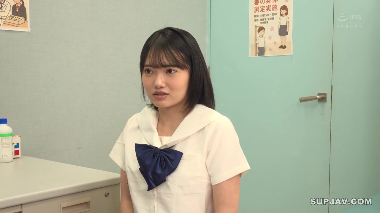 [Reducing Mosaic]URMT-004 Obscene Health Checkup Targeting Freshmen Kneading And Palpating Sensitive Nipples During Growth Nagi Yasaka