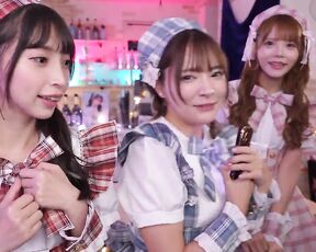 HMN-836 A Themed Cafe Where You Can Have Sex If You Support Them Three Pairs Of Girls Fight Over Me A Big Spender Trying To Seduce Me Into Unprotected Sex Lesbian Duo Oto-chan And Kiri-chan Edit